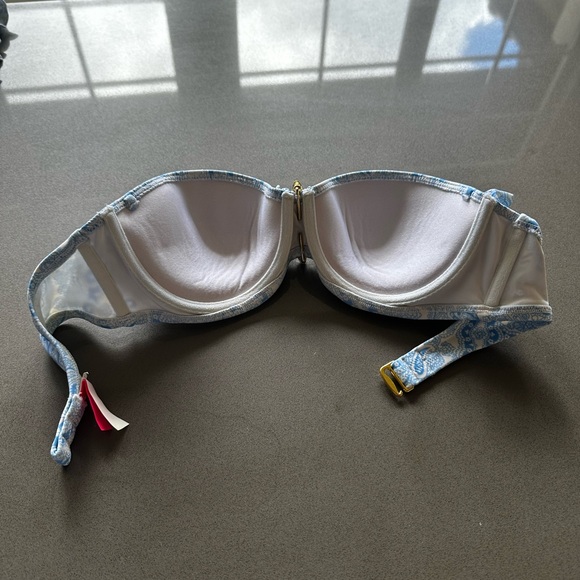 Victoria’s Secret Ruffled Bathing Suit - Picture 3 of 6